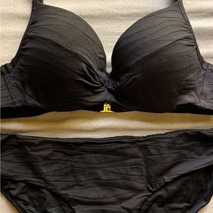 Femilet by Chantelle Black Bikini Size M / EU38